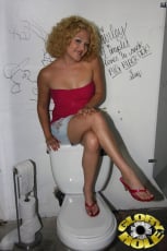 Shirley Dimples - Shirley Dimples - Glory Hole | Picture (3)