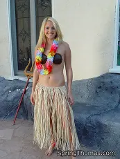 Spring Thomas - Black Dudes Like Hula - Spring Thomas | Picture (1)