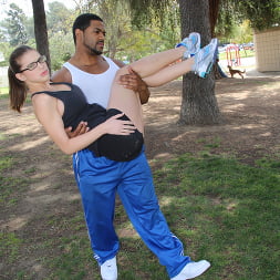 Brooklyn Chase - Carne negra, patas blancas