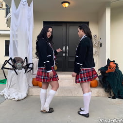 Casey Calvert and Whitney Wright - Blacks On Blondes
