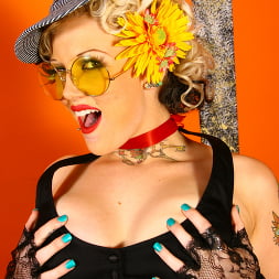 Elmer Wears Panties and Eats Cum - Candy Monroe