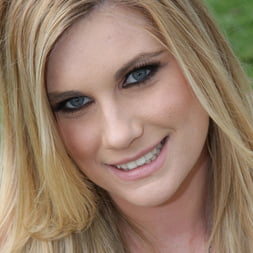Hayden Night - Blacks On Blondes